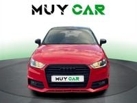 Usado Audi A1 Sportback Exclusive 95 CV (69 kW) 2018 Rojo Utilitario