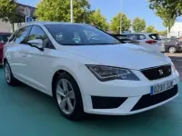 Usado Seat Leon FR 150 CV (110 kW) 2016 Blanco Familiar