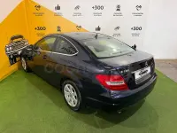 Usado Mercedes C180 156 CV (114 kW) 2011 Azul Coupe