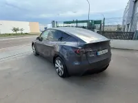 Usado Tesla Model Y RWD 250 kW (340 CV) 2023 Eléctrico SUV