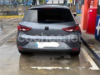 Usado Seat Leon Style 105 CV (77 kW) 2014 Gris / plata Berlina