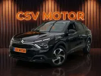 Usado Citroën C4 X Feel 131 CV (96 kW) 2023 Negro SUV