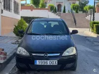 Usado Opel Corsa Enjoy 75 CV (55 kW) 2004 Negro Utilitario