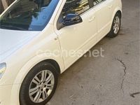 Usado Opel Astra Edition 110 CV (80 kW) 2009 Blanco Berlina