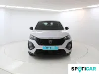 Usado Peugeot 2008 Active 100 CV (73 kW) 2024 Blanco SUV