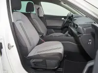 Usado Seat Leon Style 150 CV (110 kW) 2024 Blanco Berlina