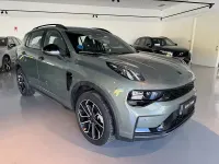 Usado Lynk & Co 01 276 CV (202 kW) 2026 Verde SUV