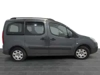 Usado Peugeot TePee Access 98 CV (72 kW) 2016 Gris Van