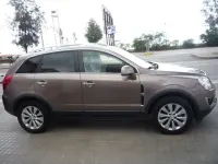 Usado Opel Antara Selective 163 CV (119 kW) 2013 Marrón SUV