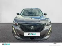 Usado Peugeot 2008 Active 110 CV (80 kW) 2022 Gris SUV
