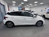 Usado Hyundai i20 79 CV (58 kW) 2025 Blanco Utilitario