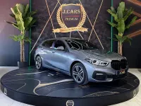 Usado BMW 118 150 CV (110 kW) 2022 Gris / plata Utilitario