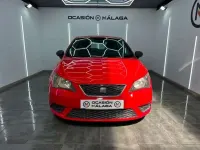Usado Seat Ibiza Reference 70 CV (51 kW) 2012 Rojo Berlina