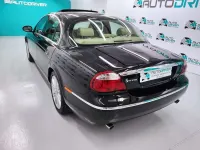 Usado Jaguar S-Type Executive 207 CV (152 kW) 2005 Negro Berlina