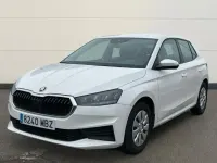 Usado Skoda Fabia Active 80 CV (58 kW) 2022 Blanco Utilitario