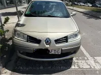 Usado Renault Mégane Dynamique 115 CV (84 kW) 2006 Beige Berlina