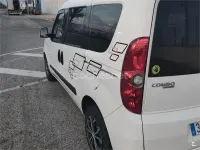 Usado Opel Combo Excellence 90 CV (66 kW) 2013 Blanco Monovolumen