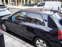 Usado Audi A3 Ambiente 125 CV (91 kW) 2001 Azul Berlina