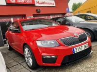 Usado Skoda Octavia RS 184 CV (135 kW) 2016 Rojo Familiar