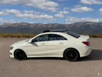 Usado Mercedes CLA220 AMG line 170 CV (125 kW) 2015 Blanco Berlina