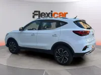 Usado MG ZS Luxury 111 CV (81 kW) 2024 Blanco SUV