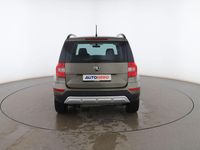 Usado Skoda Yeti 110 CV (80 kW) 2017 Verde SUV
