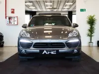 Usado Porsche Cayenne 400 CV (294 kW) 2011 Gris / plata SUV