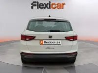 Usado Seat Ateca Reference 110 CV (80 kW) 2023 Blanco SUV