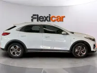Usado Kia XCeed 120 CV (88 kW) 2022 Blanco SUV