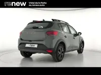 Usado Dacia Sandero Extreme 100 CV (73 kW) 2025 Verde Berlina