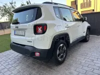 Usado Jeep Renegade Longitude 140 CV (102 kW) 2016 Blanco SUV