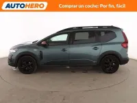 Usado Dacia Jogger Extreme 141 CV (103 kW) 2024 Verde Monovolumen