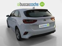 Usado Kia Ceed 120 CV (88 kW) 2021 Blanco Utilitario