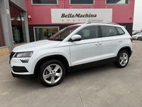 Usado Skoda Karoq Ambition 150 CV (110 kW) 2022 Blanco SUV