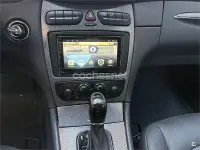 Usado Mercedes CLK240 Avantgarde 170 CV (125 kW) 2004 Azul Coupe