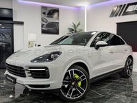 Usado Porsche Cayenne 462 CV (339 kW) 2020 Gris / plata SUV