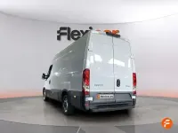 Usado Iveco Daily 156 CV (114 kW) 2023 Blanco Berlina