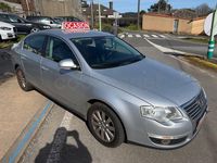 Usado VW Passat Advance 140 CV (102 kW) 2007 Gris / plata Berlina