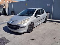 Usado Peugeot 207 70 CV (51 kW) 2007 Gris / plata Berlina