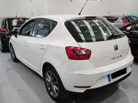 Usado Seat Ibiza Style 90 CV (66 kW) 2014 Blanco Utilitario