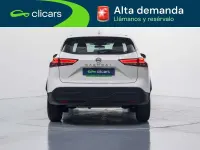 Käytetty Nissan Qashqai Tekna 140 HP (102 kW) 2022 Valkoinen Katumaasturi
