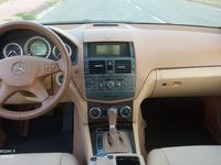 Usado Mercedes C200 Avantgarde 184 CV (135 kW) 2007 Beige Berlina