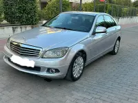 Usado Mercedes C220 Avantgarde 170 CV (125 kW) 2009 Gris / plata Berlina