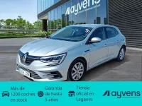 Usado Renault Mégane II Intens 115 CV (84 kW) 2022 Gris Berlina