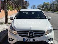 Usado Mercedes A200 Urban 156 CV (114 kW) 2014 Blanco Berlina