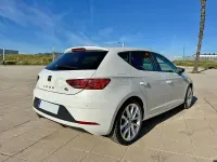 Usado Seat Leon FR 190 CV (139 kW) 2018 Blanco Berlina