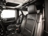 Usado Jeep Wrangler Sahara 200 CV (147 kW) 2019 Gris / plata SUV