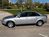 Usado Audi A4 130 CV (95 kW) 2003 Gris / plata Berlina