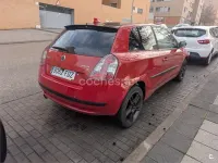 Usado Fiat Stilo Feel 95 CV (69 kW) 2006 Rojo Berlina