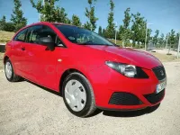 Usado Seat Ibiza SC Copa 90 CV (66 kW) 2012 Rojo Utilitario
